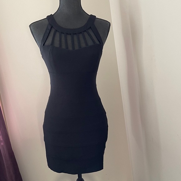 Black Caged Halter Bodycon dress - Picture 11 of 11